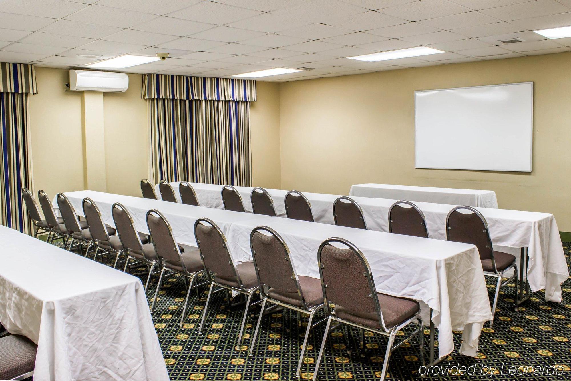Quality Inn & Suites - Greensboro-High Point Extérieur photo
